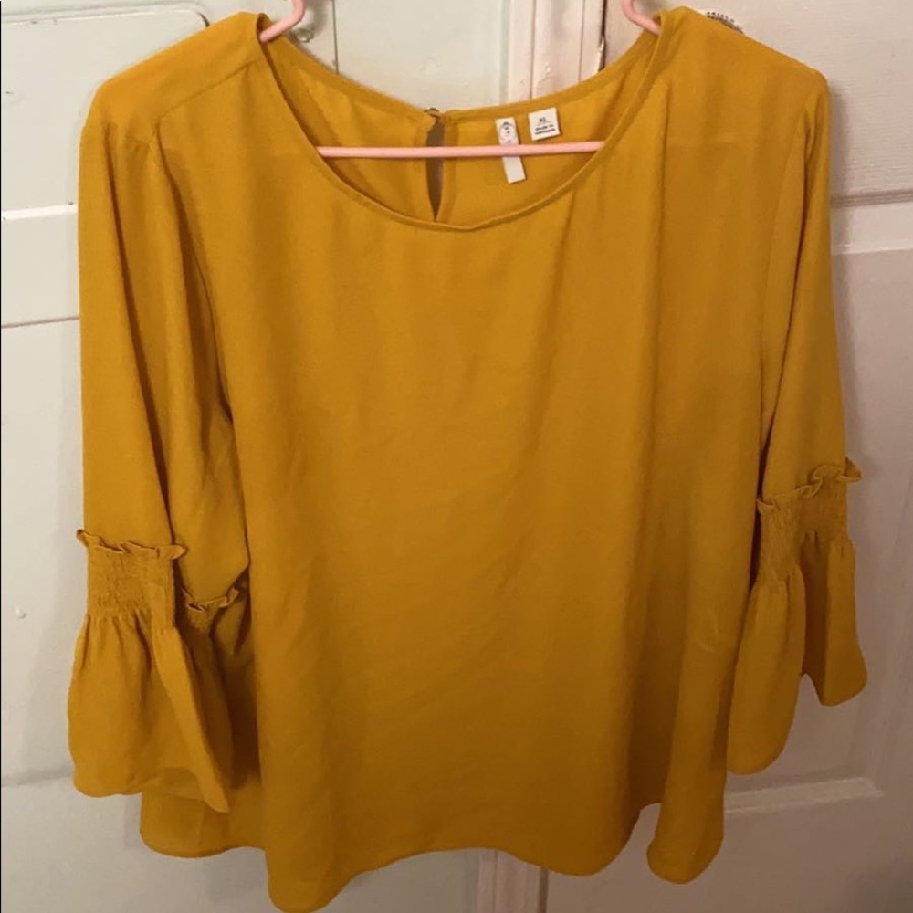 Mustard blouse
